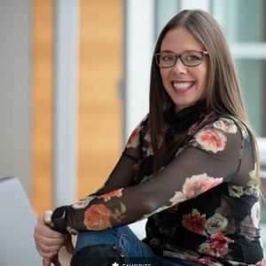 Meet your Posher, Annie